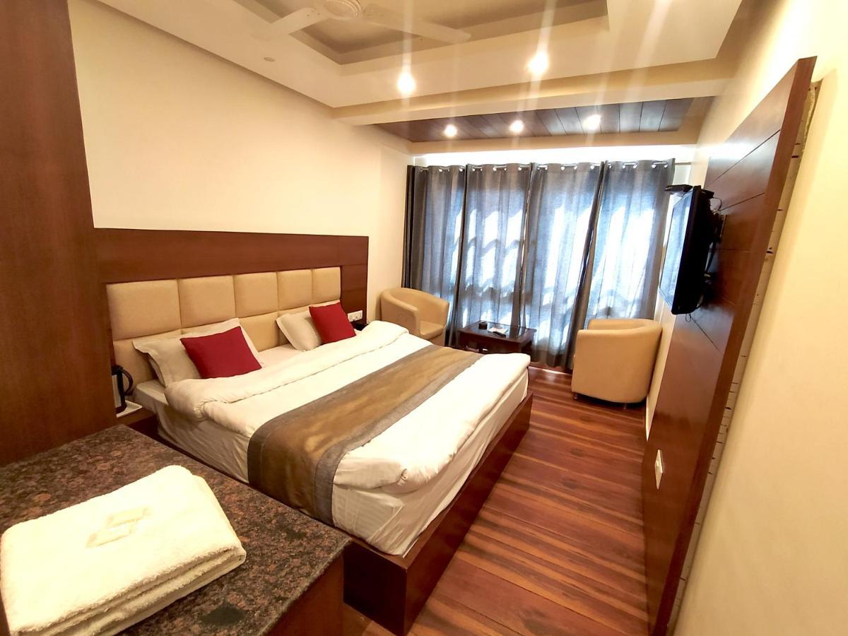Hotel Samrat, Mussoorie Exteriér fotografie