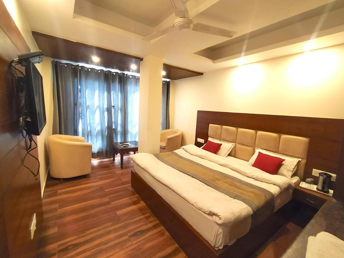 Hotel Samrat, Mussoorie Exteriér fotografie