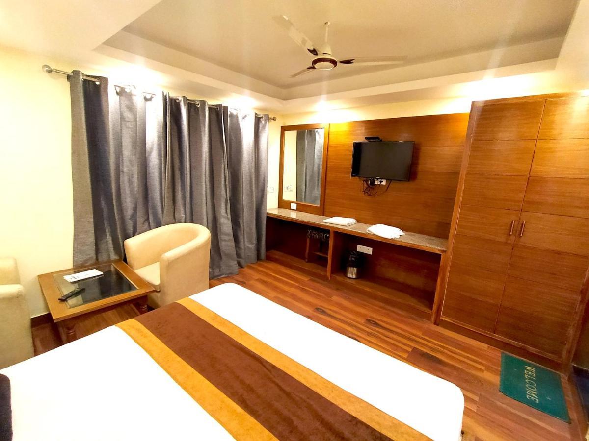 Hotel Samrat, Mussoorie Exteriér fotografie